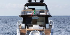 Sanlorenzo SX76 Piero Lissoni Edition in Hong Kong: Yacht Style Review