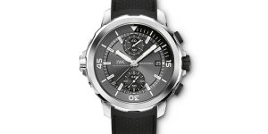 Novelty watches for him: IWC Aquatimer Chronograph Edition ‘Sharks’ released with book by photographer Michael Muller