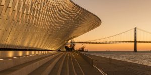 Museums to visit in Portugal: MAAT in Lisbon opens its doors in a new building with 2 exhibitions