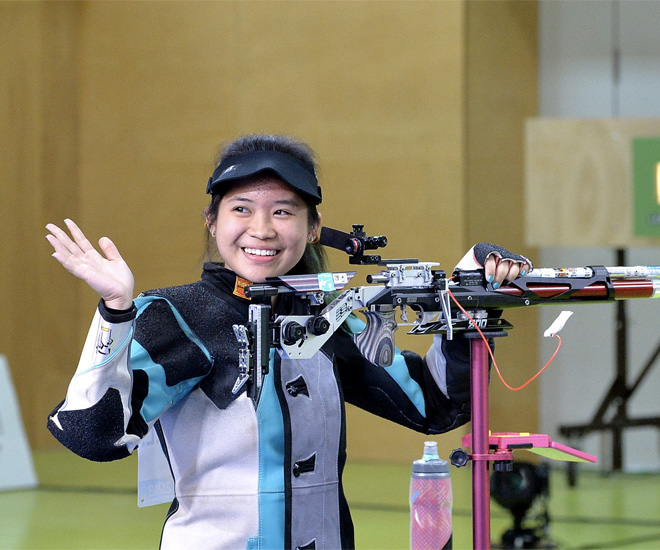 Singapore Shooter Martina Veloso wins Singapore's first gold at the Commonwealth Games 2018