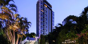 Luxury properties in Pattaya, Thailand: Palace explores the Baan Plai Haad Resort near Wong Amat Beach